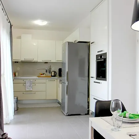 With A Parking Space Podstrana, Split - 15539 Apartament